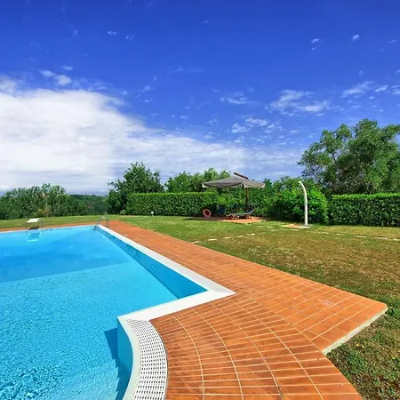 Sleeps 8 Pool Wifi *