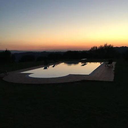 Villa Sleeps 8 Pool Wifi *